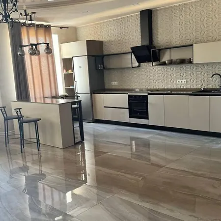 Apartment елітна 2к аркадія парк перемоги *